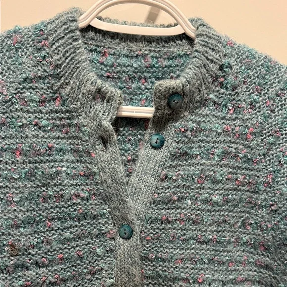 Grandma Core Teal & Pink Speckle Knit Button-Front PTP 18”-21” L26” - Picture 5 of 7